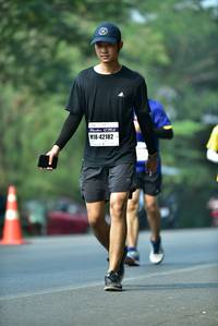 BIB: 42182
                            <button type="button" onclick="openModal(10125284)" class="btn btn-primary btn-sm float-right btn-popup" data-toggle="modal" data-target=".modal-high-quality">
                        <i class="fas fa-shopping-cart"></i> Add to Cart
                    </button>
                                            <button type="button" onclick="isThisMe(10125284, true)" class="btn btn-success btn-sm float-right btn-popup btn-isme hidden" data-toggle="tooltip" data-placement="bottom" title="นี่คือรูปของคุณใช่ไหม คลิกที่นี่เพื่อเอาเข้าอัลบั้ม">
                        <i class="fas fa-plus"></i> Add to album
                    </button>
                    <button type="button" onclick="isThisMe(10125284, false)" class="btn btn-warning btn-sm float-right btn-popup btn-isnotme hidden">
                        <i class="fas fa-ban"></i> Remove from album
                    </button>